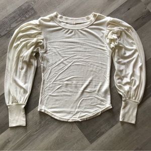 Free People White Cream Long Puffy Flowy Sleeve Fitted T Super Soft Sz Large